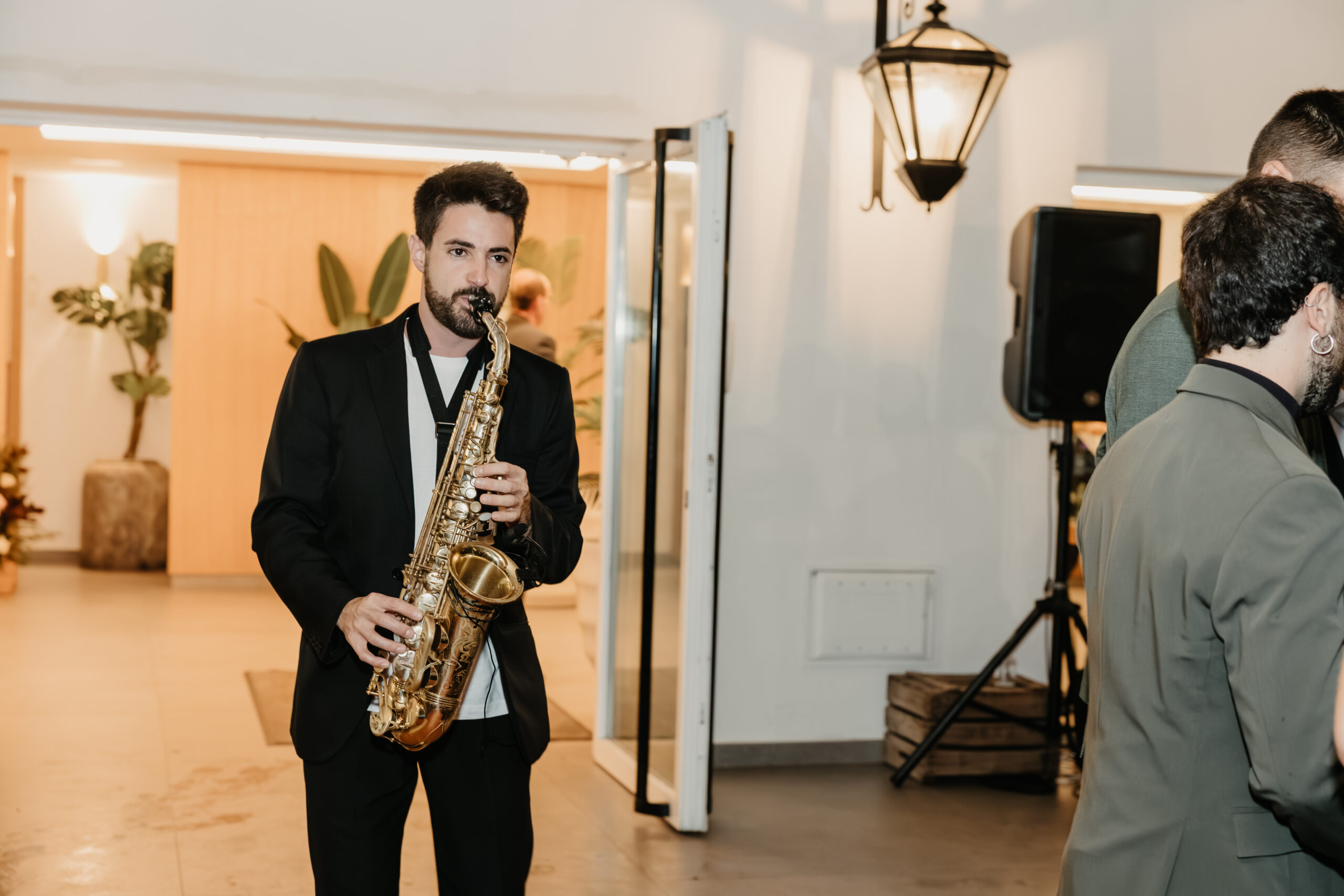 Saxofonista actuación en directo